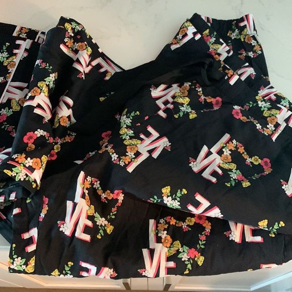 NWT Victoria’s Secret PJ Pants - Picture 9 of 12